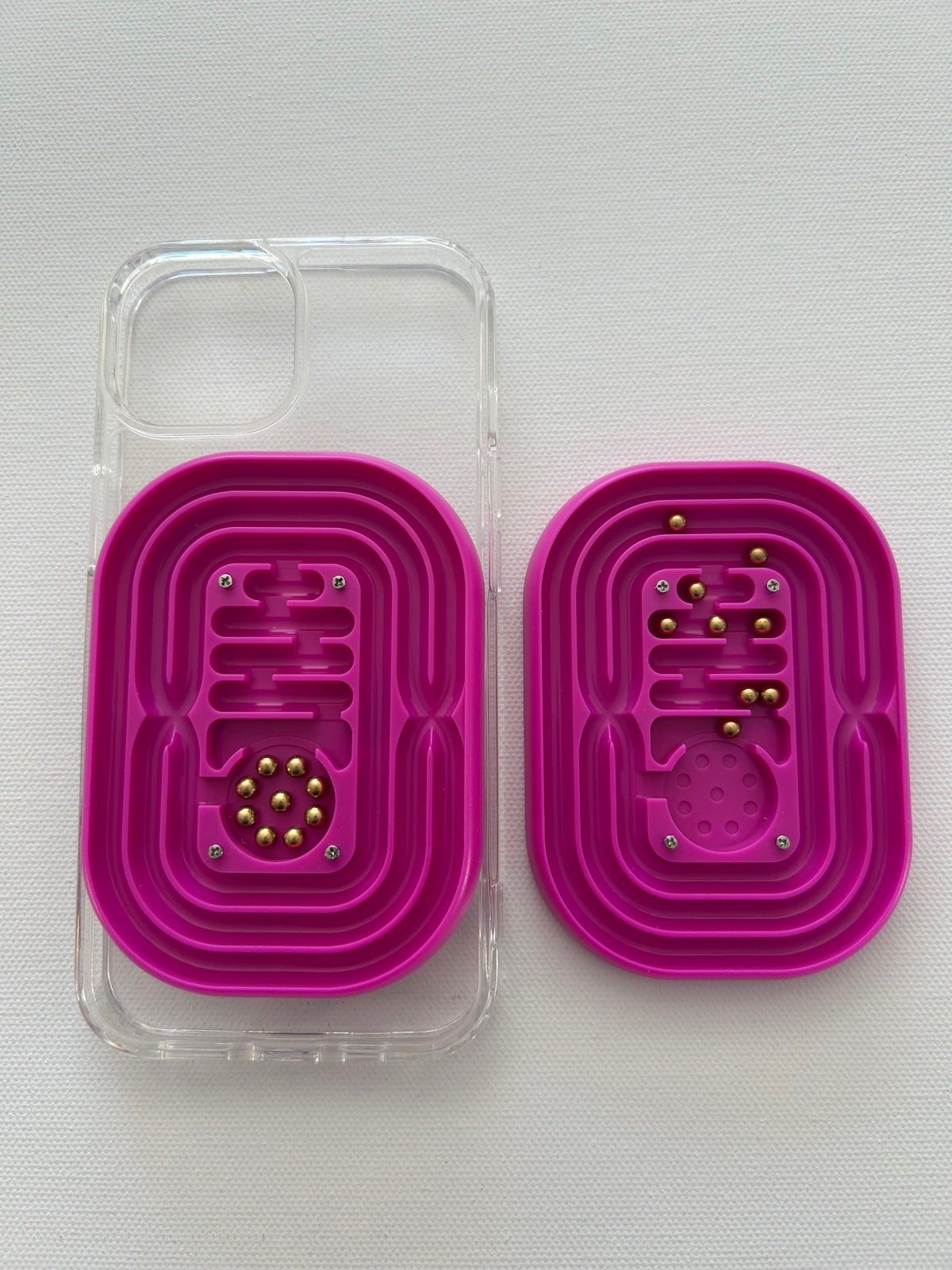 Phone Rasma MAZE-O-RAMA Magnetic Phone Fidget -Fuchsia (purple)