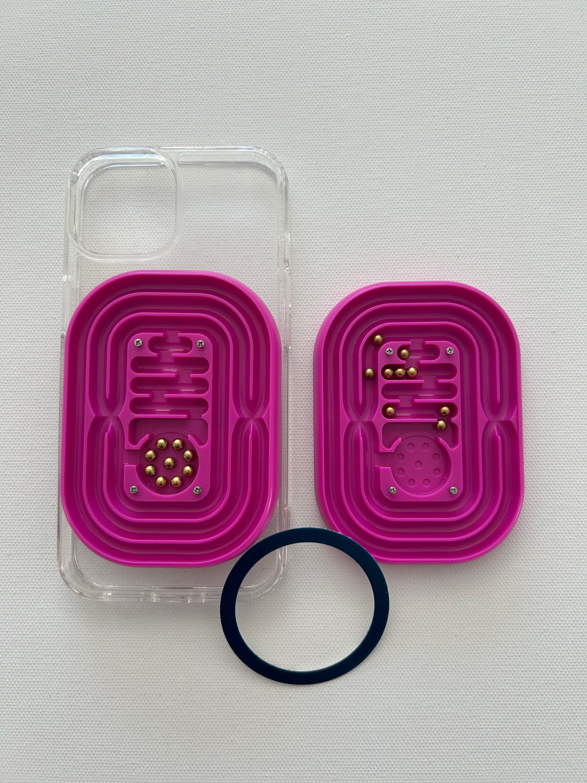 Phone Rasma MAZE-O-RAMA Magnetic Phone Fidget -Fuchsia (purple)